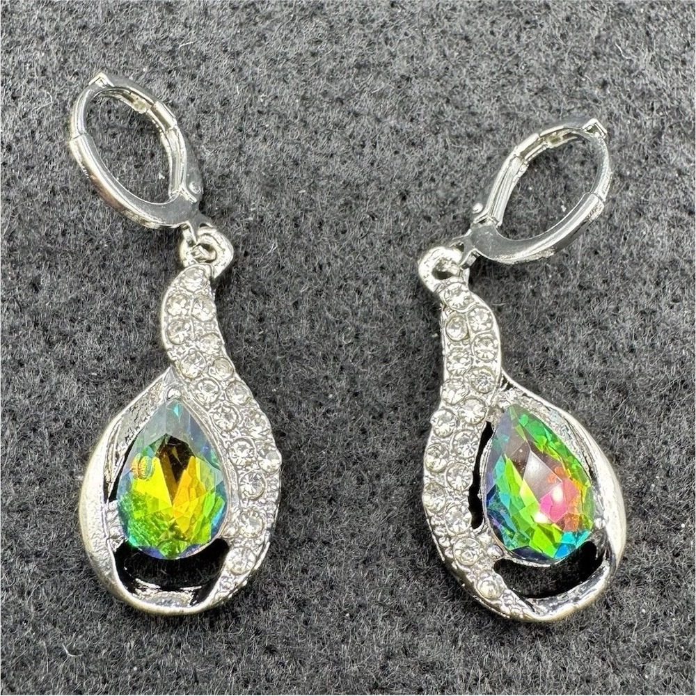 Silver Tone Multicolor Teardrop Crystal Dangle Earrings Leverback Closure